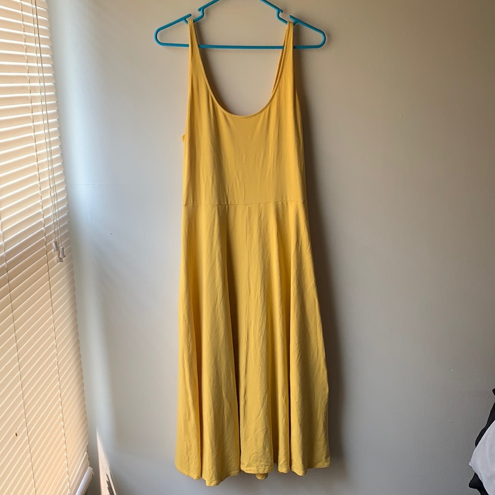 Yellow long dress